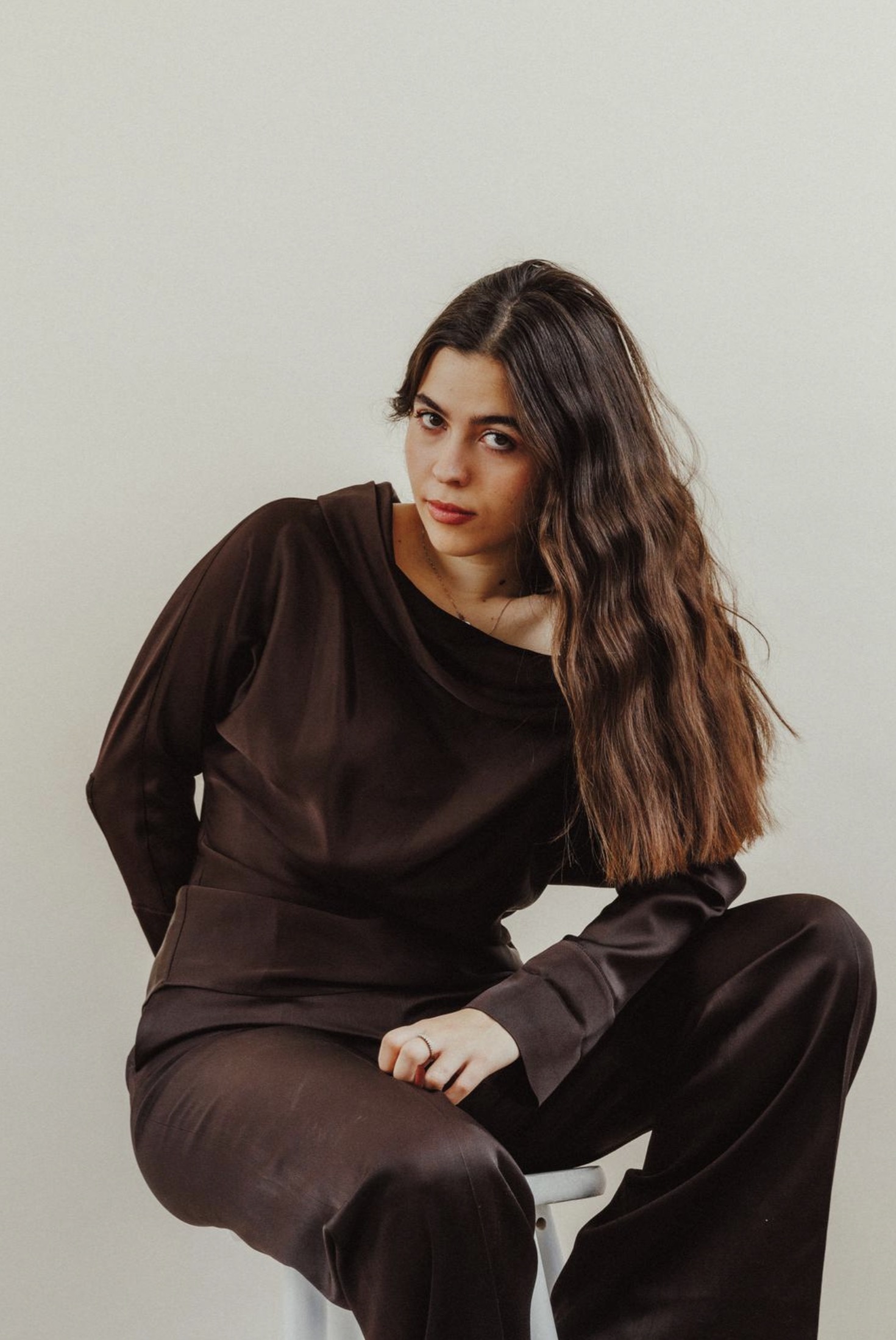 Marie Nives brown outfit